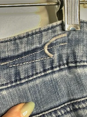 American Eagle Y2K Denim Roll Up Capri Sz 4 thumbnail 5