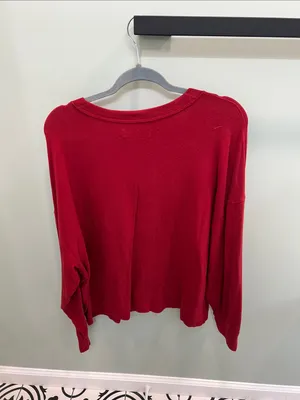 Abercrombie & Fitch Long-Sleeve Henley in Deep Red thumbnail 4