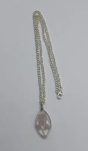 Rose Quartz Necklace 🌹 Pink thumbnail 1