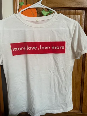 SheIn Graphic Tee thumbnail 1