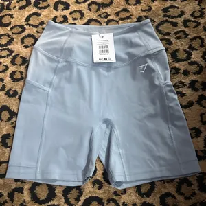 NWT! Small GYM SHARK Pocket Shorts - Blue thumbnail 10