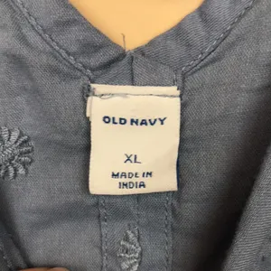 Old Navy Women’s Floral Embroidered Wide Sleeve Blue Tie Back Babydoll Blouse thumbnail 7