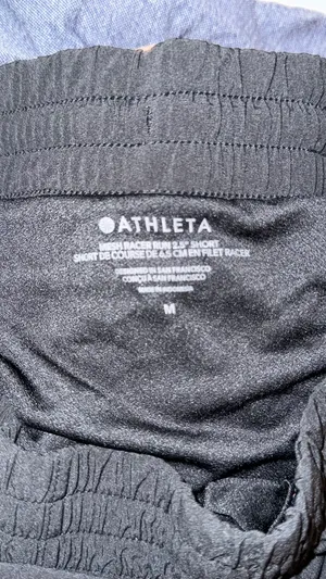 Athleta Women’s Mesh Racer Run Shorts thumbnail 3