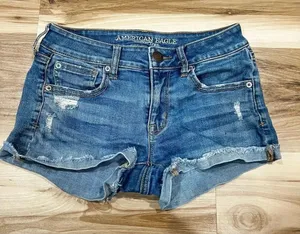 American Eagle Cuffed Jean Shortie Shorts Women’s 2 thumbnail 1