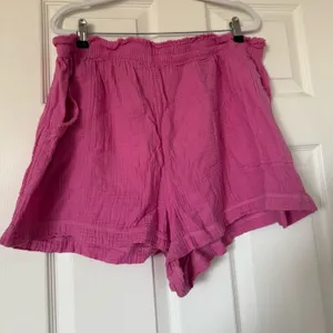 Aerie Shorts Flowy thumbnail 1