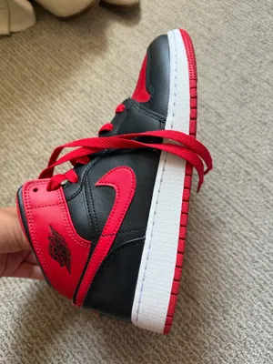 Air Jordan Nike thumbnail 4