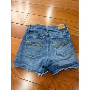 Abercrombie & Fitch High Rise Shorts Womens Blue Denim Cutoff 25 0R thumbnail 2