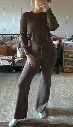 Pink Rose Brown Sweater Set thumbnail 1