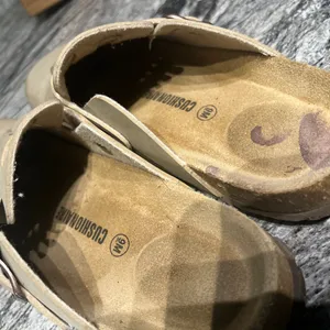 Cushionare Everyday Suede Buckle Clog in Light Beige thumbnail 3