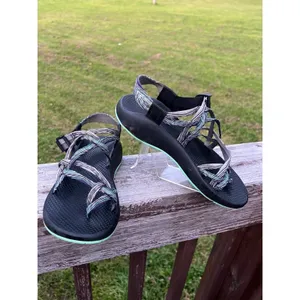 CHACO ZX/2 Pixel Weave Strappy Toe Sandals Black Teal Purple Womens Size 8 thumbnail 2