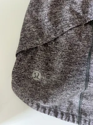 Lululemon Hotty Hot 2.5" Low-Rise Shorts thumbnail 3