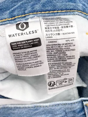 Levi's High Waisted Mom Shorts Size 24 Distressed Denim Cotton Frayed Hem Retro thumbnail 4