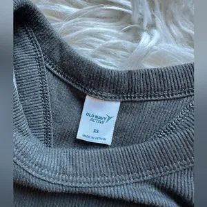 Old Navy ribbed active tank thumbnail 3