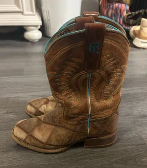 Boots Tan Size size one thumbnail 1