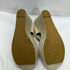 CRYSTAL QUEEN NEW BEIGE WEDGE SANDAL W/WOVEN TRIM SZ‎ 7.5-8 3.5” Wedge heel thumbnail 7