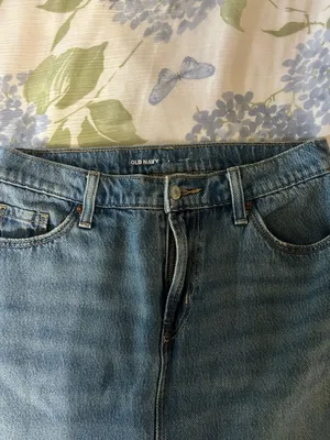 Old Navy Midi Denim Skirt medium wash size 2 thumbnail 3