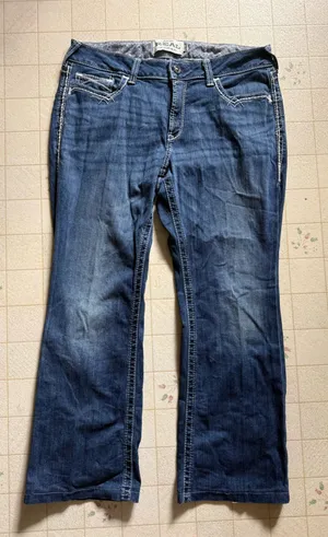 Ariat REAL denim Classic Women's Dark Blue bootcut Jeans Size 33s thumbnail 1