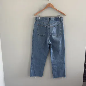 Abercrombie The 90s Straight Ultra High Rise‎ Jeans thumbnail 3