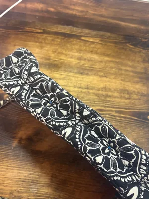 Vera Bradley black and white handbag thumbnail 6