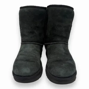 UGG Women's Boots Classic Short II Black Size 6‎ thumbnail 3