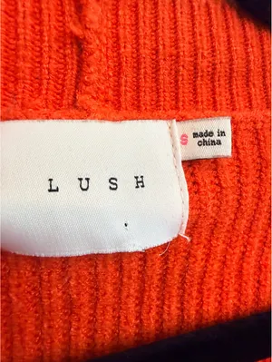 LUSH Women’s Small Colorblock Cable Knit Cropped Cardigan thumbnail 5