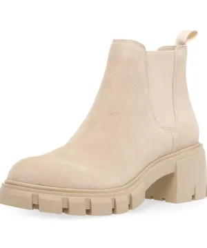 Chelsea Boots / Booties thumbnail 1