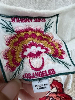 Johnny Was White Embroidered Floral Peasant linen Maya Blouse xl FLAWED thumbnail 2