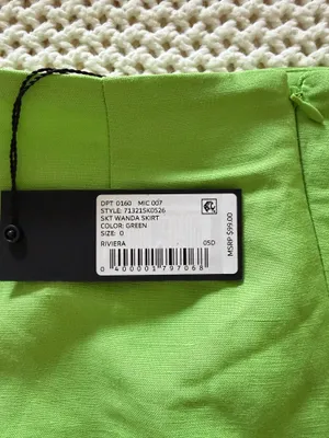 Brand new green mini skirt  thumbnail 3