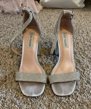 Steve Madden Heels thumbnail 1