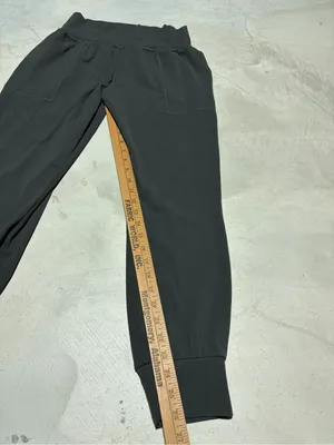 Athleta Pull-On cruise Jogger Pants with Cuffed Ankles medium thumbnail 3