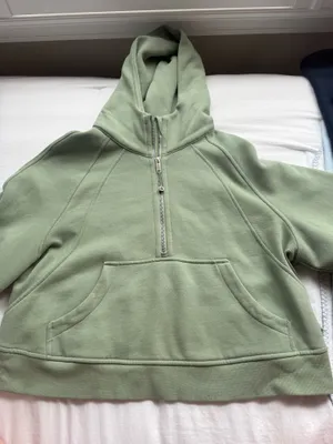 Lululemon Scuba Hoodie thumbnail 1