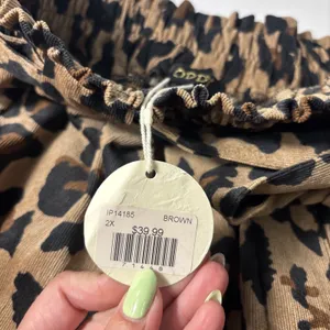NWT Oddi Plus Sized Leopard Animal Print Corduroy Belt Paper Bag‎ Shorts Size 2X thumbnail 4