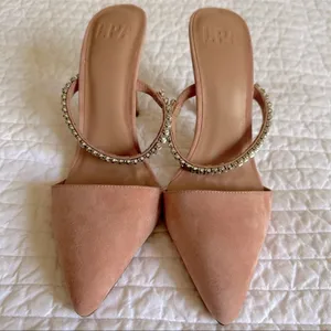 LPA x REVOLVE Lex Crystal Strap Slide Heels in Blush Pink Suede Sz. 9 thumbnail 4