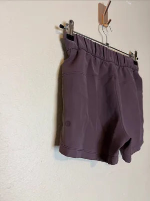 Lululemon On The Fly Short *Woven *2.5" Cherry Cola Size 2 thumbnail 7