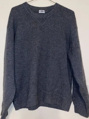 Women's Gray Aritzia TNA Crewneck Sweatshirt Size Medium Cozy Fleece‎ thumbnail 1