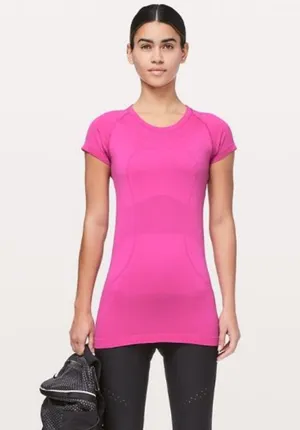 Swiftly Tech Short Sleeve Crew in Sonic Pink Size 6/8 thumbnail 1