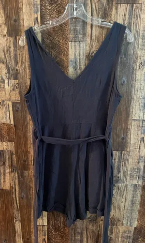 VICI - GARNER POCKETED BUTTON DOWN TIE ROMPER - NAVY thumbnail 4