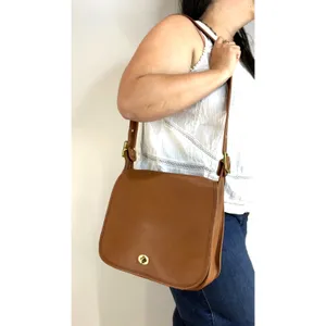 Vintage 90sCoach Stewardess Bag British Tan Leather Handbag Crossbody thumbnail 2