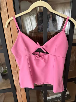 Zara bows top cutout stretch fuchsia barbiecore sleeves vneck bubblegum tank thumbnail 6