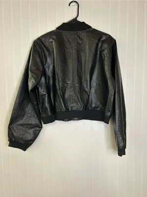 VICI Black Quilted Faux Leather Cropped Bomber Jacket Size Large thumbnail 5
