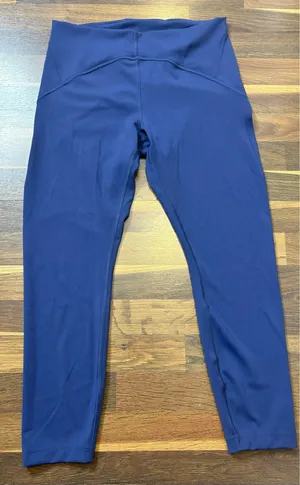 Lululemon Unlimit HR leggings thumbnail 1
