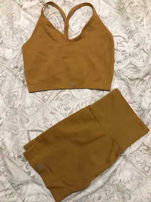 Set Active Seamless Shorts And V Bra thumbnail 1