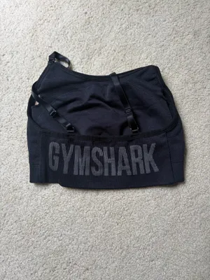 Gymshark Sports Bra thumbnail 2