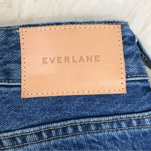 New EVERLANE The Curvy 90s Cheeky Straight‎ Jean Button Fly Organic Cotton Sz 25 thumbnail 11