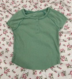 American eagle shirt thumbnail 1