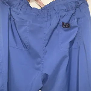 KOI Tech ceil blue scrub pant slit on bottom woman size XL thumbnail 6