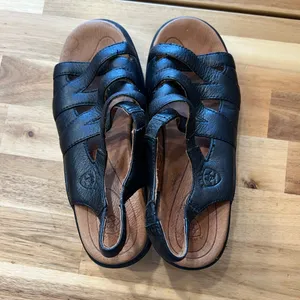 Ariat Leather Comfort Sandals Women’s 7B Black Style 93570 thumbnail 3