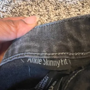 VERVET‎ Women Ankle Skinny Fit Jeans Gray Black Stripe Size 24 thumbnail 3
