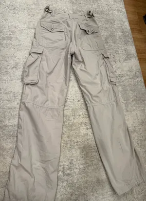 Bershka Khaki Adjustable Cargo Pants thumbnail 2