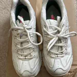 Skechers White Athletic Shoes thumbnail 5